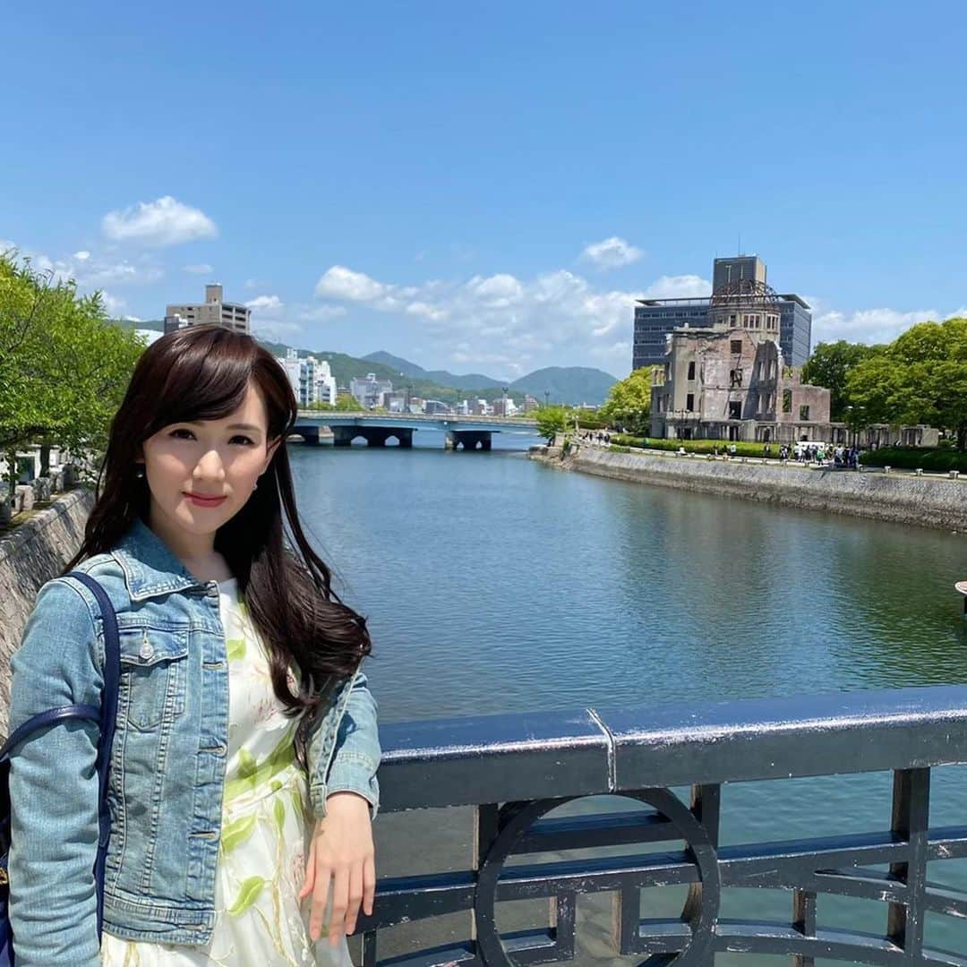 谷中麻里衣のインスタグラム：「Throwback to when I went to Hiroshima, the site of the G7 summit 🌸 For coverage of the event, check out my Twitter account, where I post links to my program (link in bio) 😊  G7にあわせて、広島に行ったときの写真を✨ 何度かお仕事で行ったことがあったのですが、時間をかけて平和記念資料館を訪れたくてプライベートでも🌸 広島城や厳島神社にも初めて行けました🥰  #広島#原爆ドーム#広島平和記念公園#麻里衣旅行#hiroshima#g7」