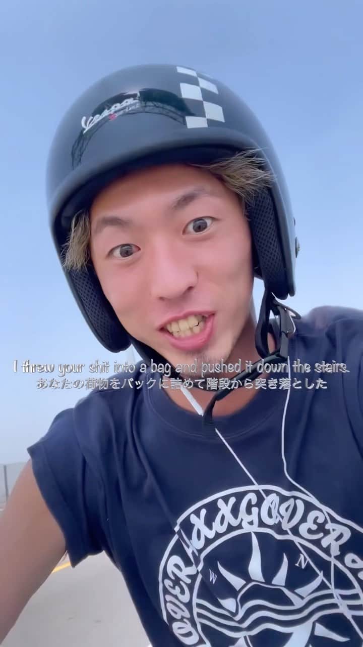 かずえいのインスタグラム：「運転する時みんな大体こうでしょ？  移動も楽しまないとね👍  Driving vibes 🏍️  #かずえいライフ#海外#タイ#フィリピン#バイク#iloveit#」