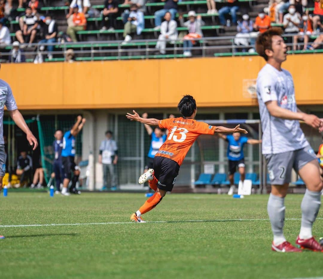 安西海斗さんのインスタグラム写真 - (安西海斗Instagram)「天皇杯1回戦勝利、初ゴール決めることができました🔥  サポーターの方々の最高の熱い応援いつもありがとうございます‼️  次のリーグ戦も頑張ります！   #天皇杯#ヴィアティン三重 #97年組もっと頑張ろ #最高の写真」5月22日 19時33分 - kaitoanzai13