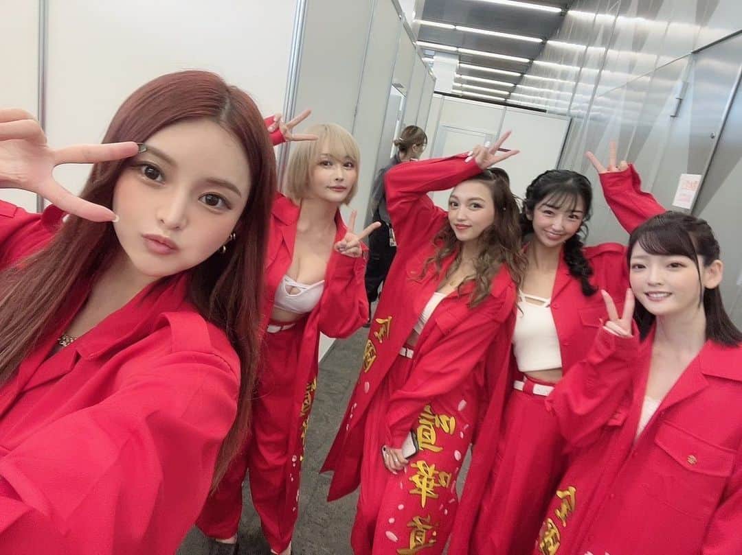 上原あかりのインスタグラム：「お疲れ様でした❣️  KO試合は痺れたし、今回も熱い戦いをたくさん見れて、それぞれの想いのぶつかり合いにぐっときました… どの選手も益々応援したくなる試合ばかりでした！  まだ観てない方はアーカイブでぜひ✨   #喧嘩道ガールズ  #breakingdown8」