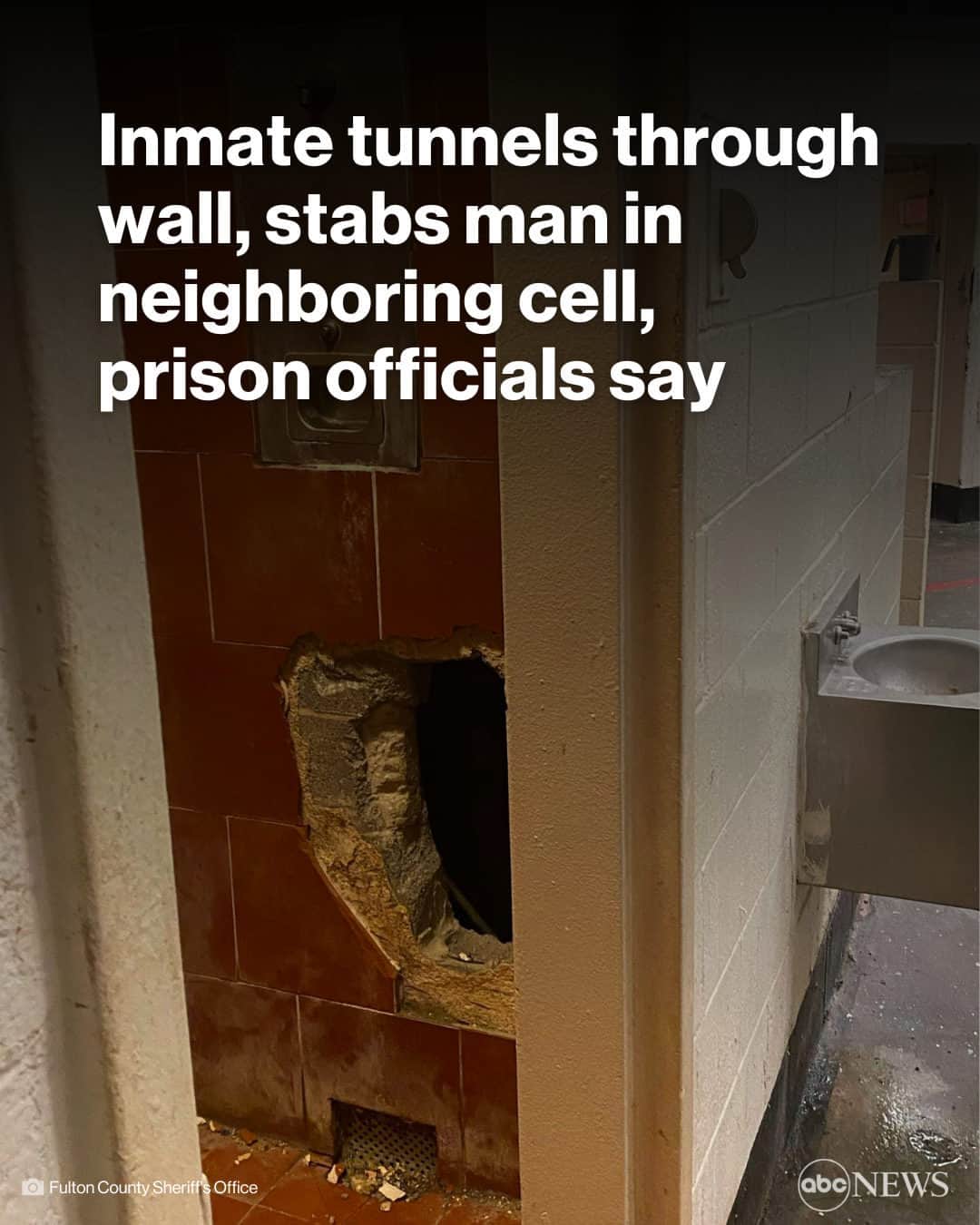 ABC Newsさんのインスタグラム写真 - (ABC NewsInstagram)「Incarcerated man digs hole in shower wall, granting him access to adjacent cell block, where he allegedly launches attack on fellow inmate, according to the Fulton County Sheriff's Office. MORE AT LINK IN BIO. #NEWS #GEORGIA #FULTONCOUNTY #PRISON #JAIL #CRIME」5月22日 20時00分 - abcnews