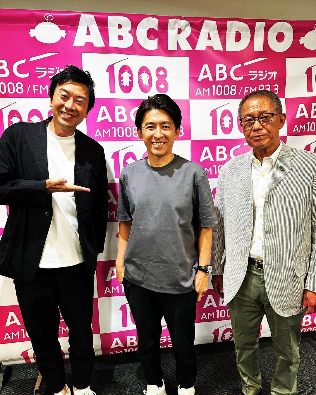 福永祐一のインスタグラム：「急なんですが… 20時20分から朝日放送ラジオ「ジョッキールーム」に出演します。 告知が遅くなってしまってすみません😓 どうぞradikoで聞いてください😅 #福永祐一　#ジョッキールーム」