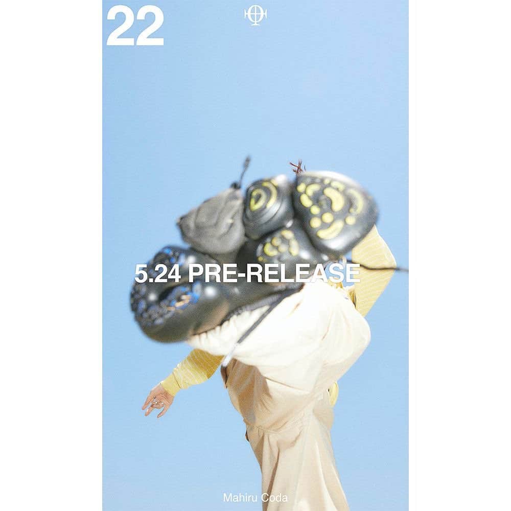 Mappyさんのインスタグラム写真 - (MappyInstagram)「2DAYS… '22' PRE RELEASE  Chordal Image Set 'Semolina'  '22' 配信、明日の0:00💭」5月22日 22時24分 - mahirucoda