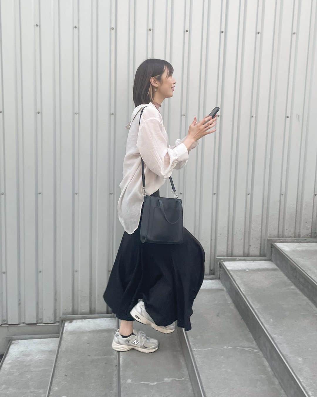 早坂梢依のインスタグラム：「. #宮下パーク  #newbalance #newbalance530」