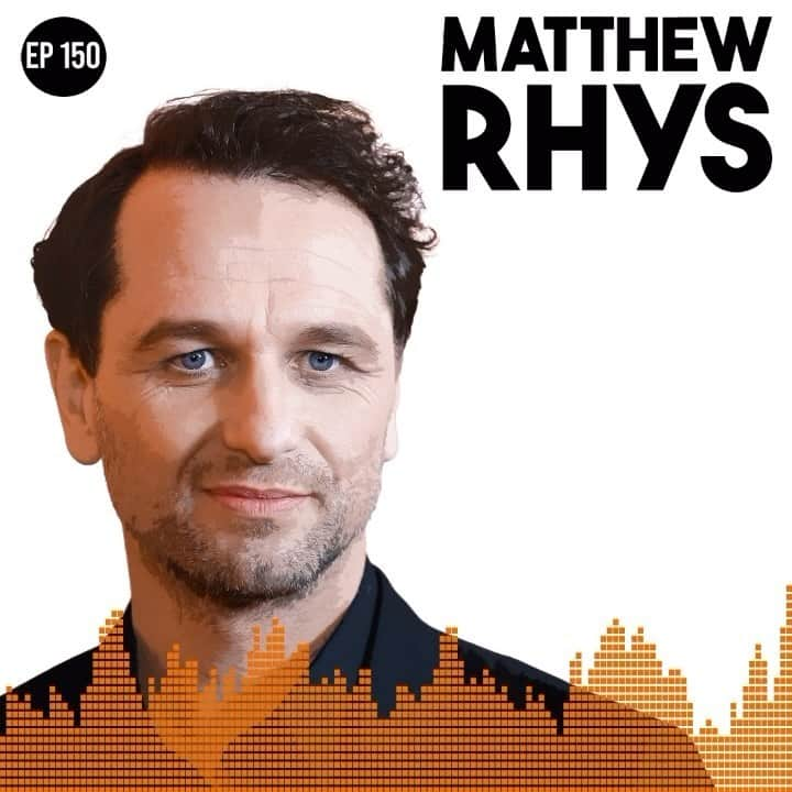 ショーン・ヘイズのインスタグラム：「Open a bottle of beer with a key and grab a fire poker, we’ve got Matthew Rhys on the horn this week. We sit down with the intelligent yet dashing yet wise yet charismatic Actor (and skilled traditional Welsh Chef) to hear recipes from the heart and tales of yore. Grab a slice of meat pie— it’s cooling on the windowsill. #EatSmart #SmartLess #SeanHayes #JasonBateman #WillArnett #MatthewRhys」