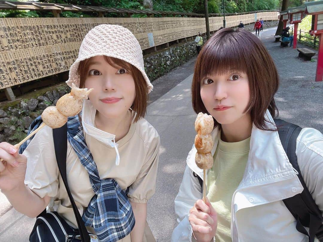 原奈津子さんのインスタグラム写真 - (原奈津子Instagram)「#高尾山  #出口陽　#原奈津子 #食べ過ぎた　#登山女子」5月23日 0時44分 - haranatsuko0706