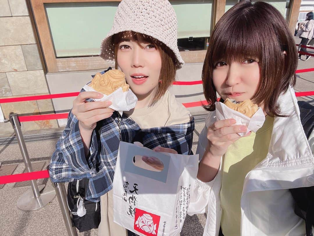 原奈津子さんのインスタグラム写真 - (原奈津子Instagram)「#高尾山  #出口陽　#原奈津子 #食べ過ぎた　#登山女子」5月23日 0時44分 - haranatsuko0706