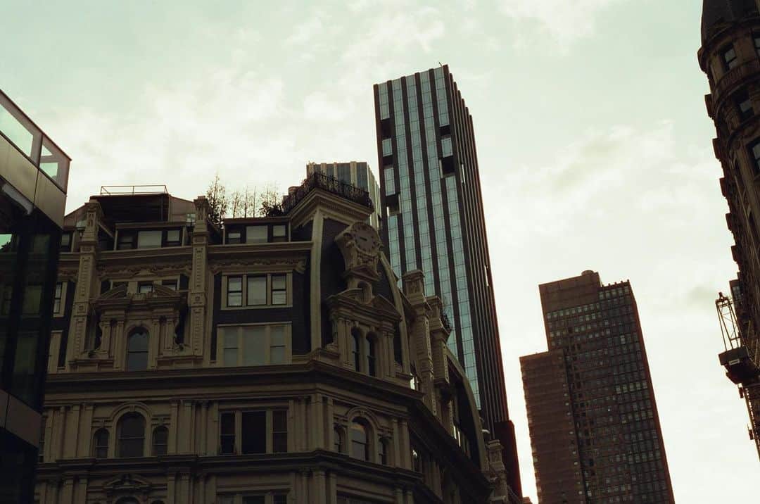 Stumptown Coffee Roastersのインスタグラム：「Springtime in NYC is magical! 🌸🏙️」