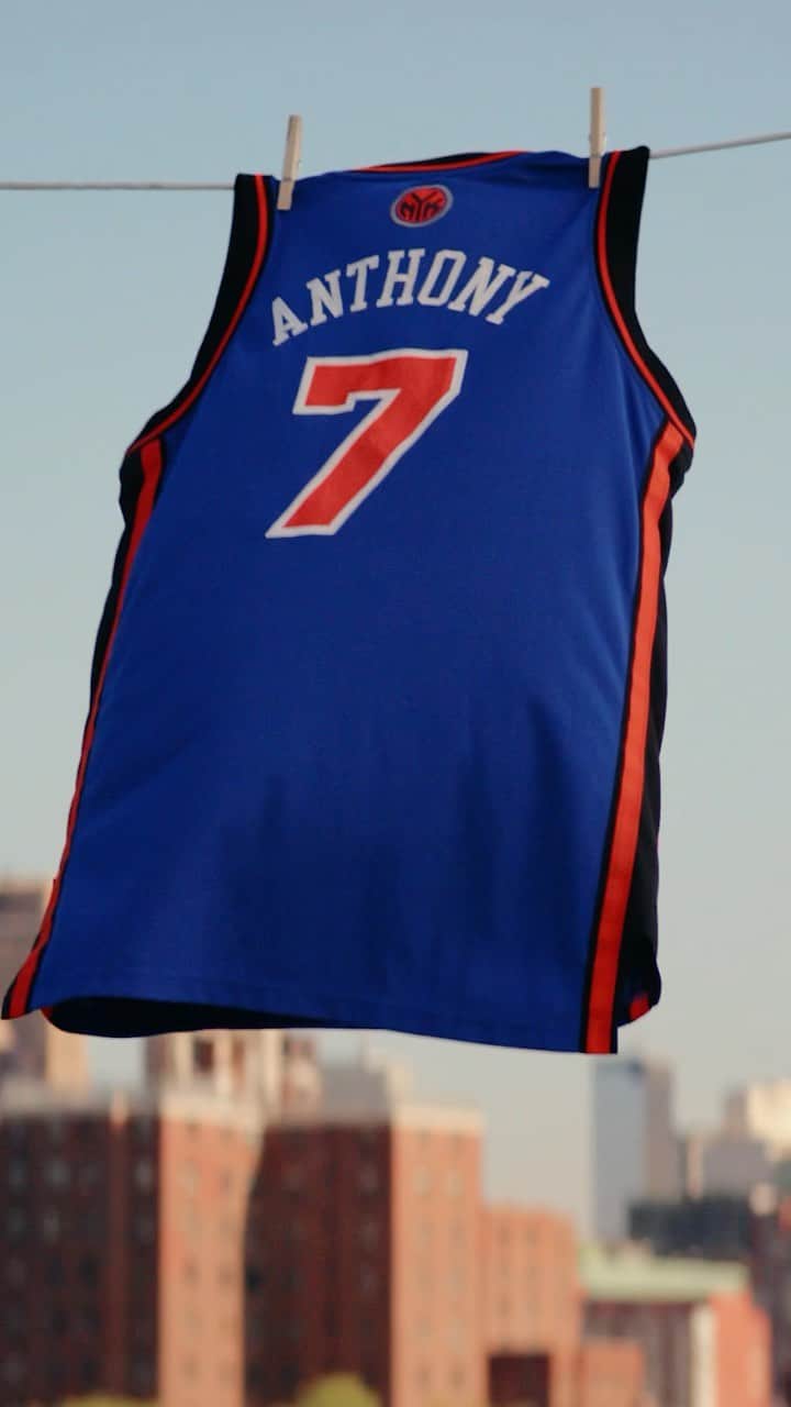 カーメロ・アンソニーのインスタグラム：「Stay true to your dream and it will become your legacy. #STAYME7O」
