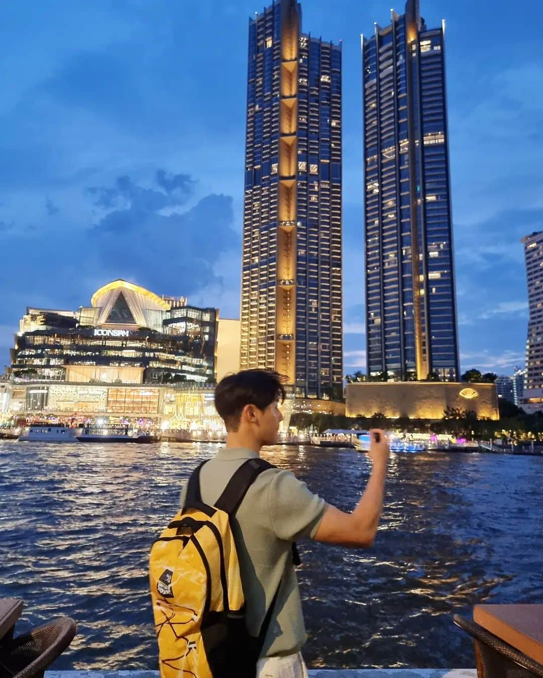 カン・ミニョクさんのインスタグラム写真 - (カン・ミニョクInstagram)「또 만나요 🇹🇭 즐거웠어요!  #THAILAND #THAIBOICE #BOICE #CNBLUE #KANGMINHYUK」5月23日 1時32分 - mr_kanggun