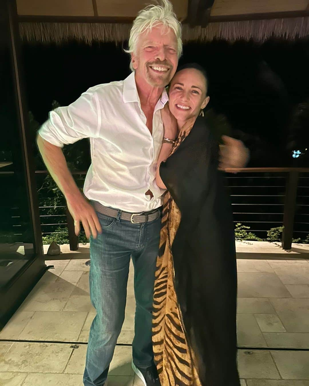 ブリアナ・エヴィガンさんのインスタグラム写真 - (ブリアナ・エヴィガンInstagram)「Got the great honor to speak at Necker island about Abundant Village and @moveme.studio for an incredible event hosted by the one and only Sir Richard Branson. I was surrounded by a group of humans doing so much good in the world my heart felt like it was exploding every day. I am completely inspired and in awe of the deep connection and work these teams and individuals are doing to keep planet earth great. Feeling pretty damn grateful right now to have been in the presence of such a collective. Can’t wait to watch where the path leads to next as the stories and experiences carry on. @virginunite and @kelleher_international you guys know how to create magic. Thank you beyond words for letting us in to be a part of it all.」5月23日 7時30分 - brianaevigan