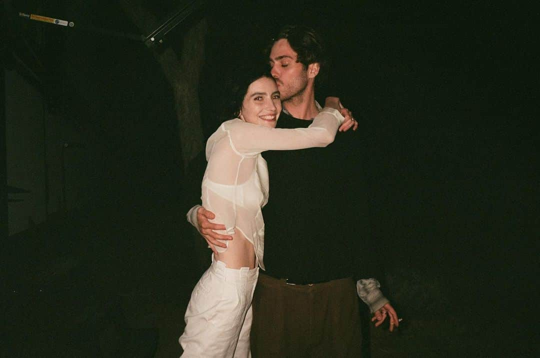 メドウ・ウォーカーのインスタグラム：「my heart ❤️ 22nd of May, the day I met the love of my life」