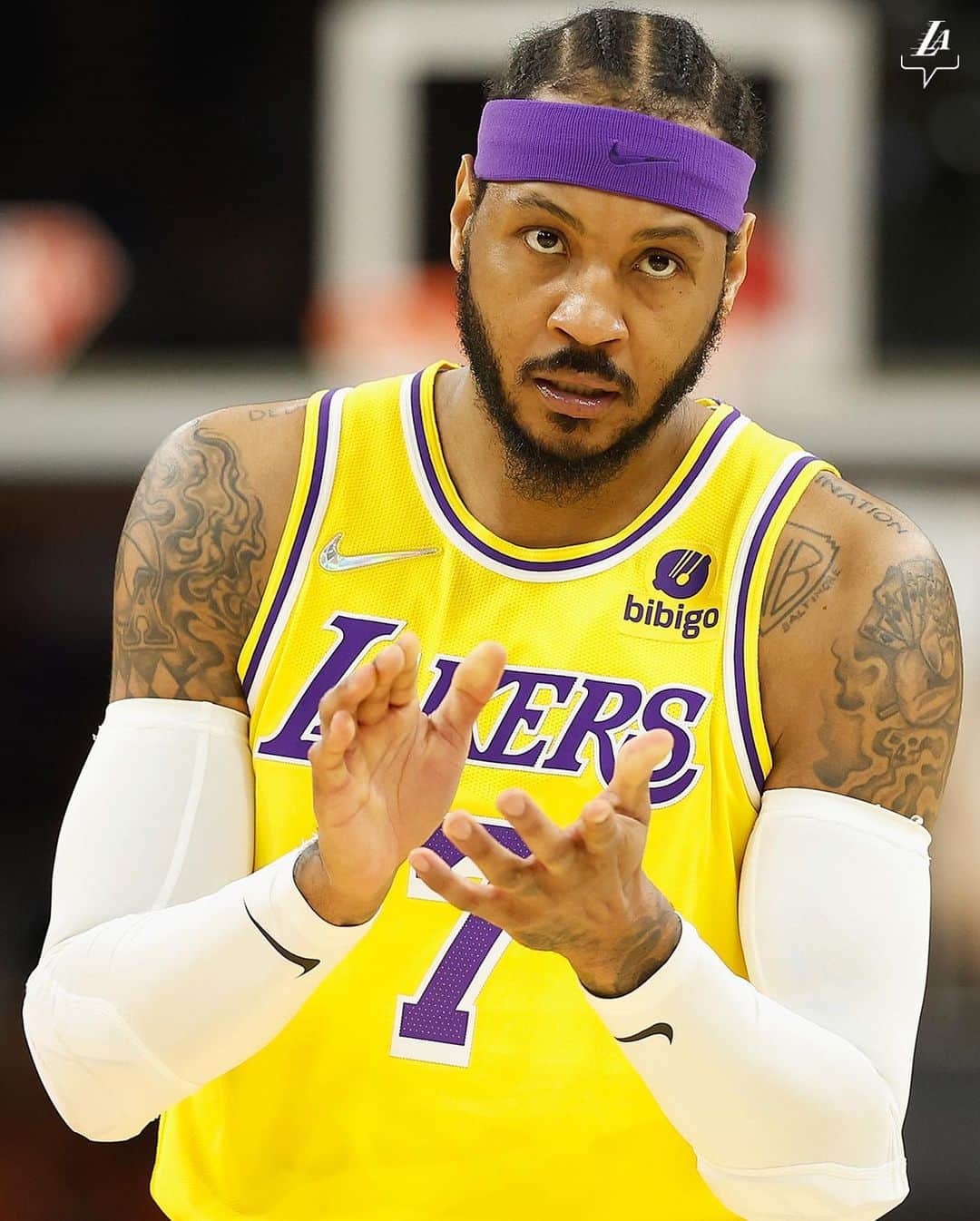 Los Angeles Lakersさんのインスタグラム写真 - (Los Angeles LakersInstagram)「Congratulations on a historic career & thank you 💜 #STAYME7O」5月23日 2時34分 - lakers