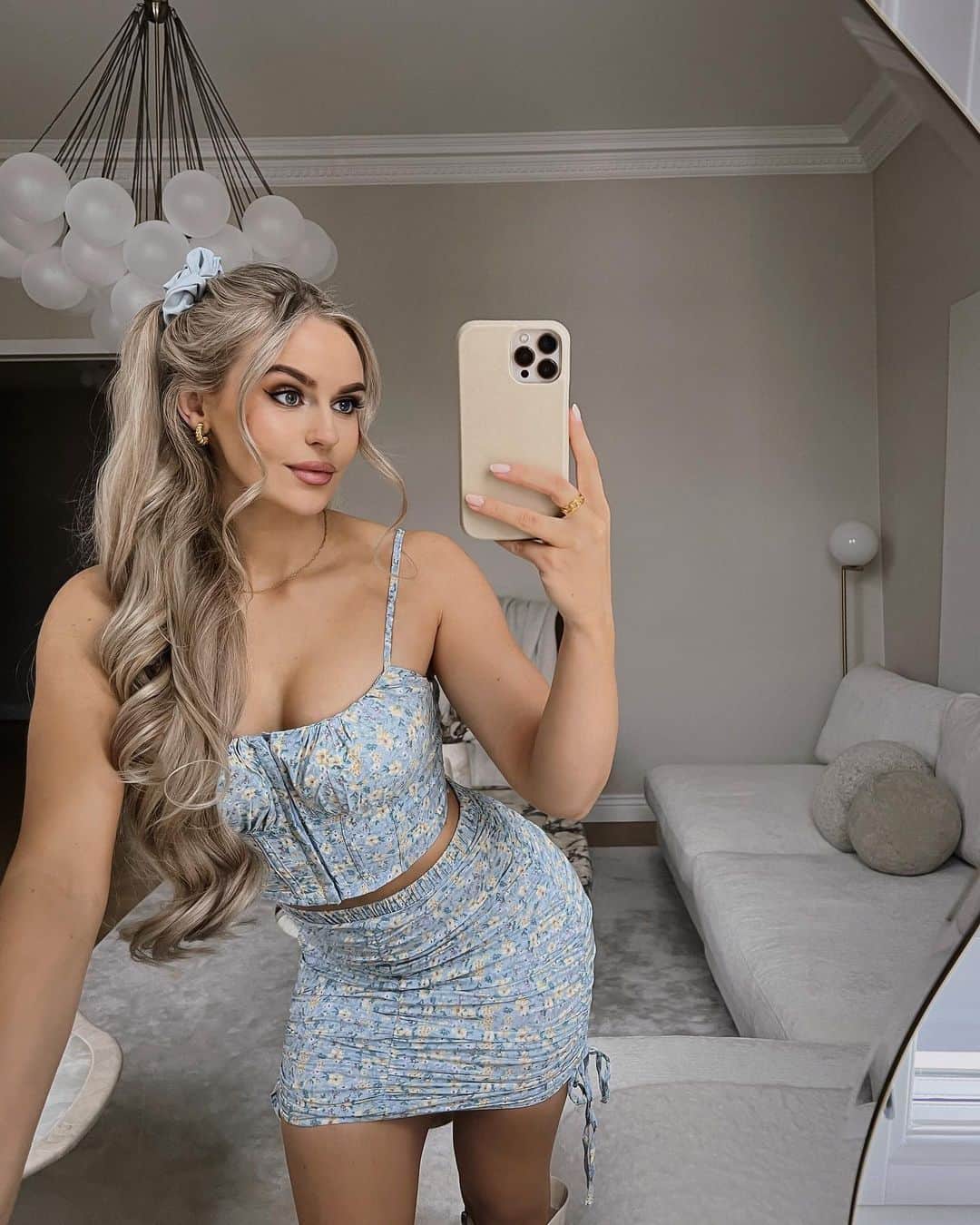 Anna Nyströmのインスタグラム：「This set 💙🦋」