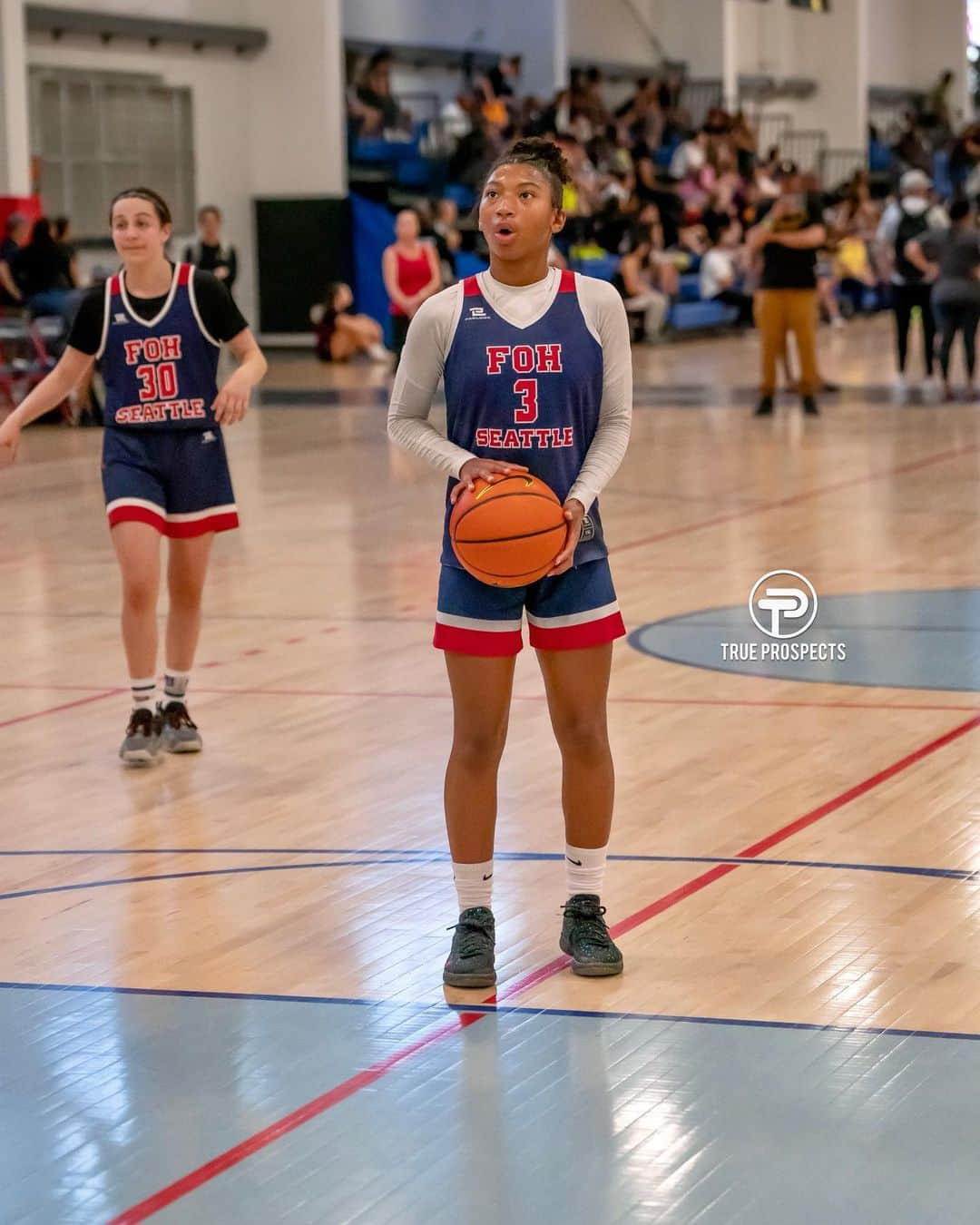 ネイト・ロビンソンさんのインスタグラム写真 - (ネイト・ロビンソンInstagram)「What a weekend in AZ my daughter @nayvi2_blue did her thang @nikegirlseybl , s/o @trueprospects for the flicks ,oh she only 13 playing up in 15U not bad」5月23日 8時40分 - naterobinson