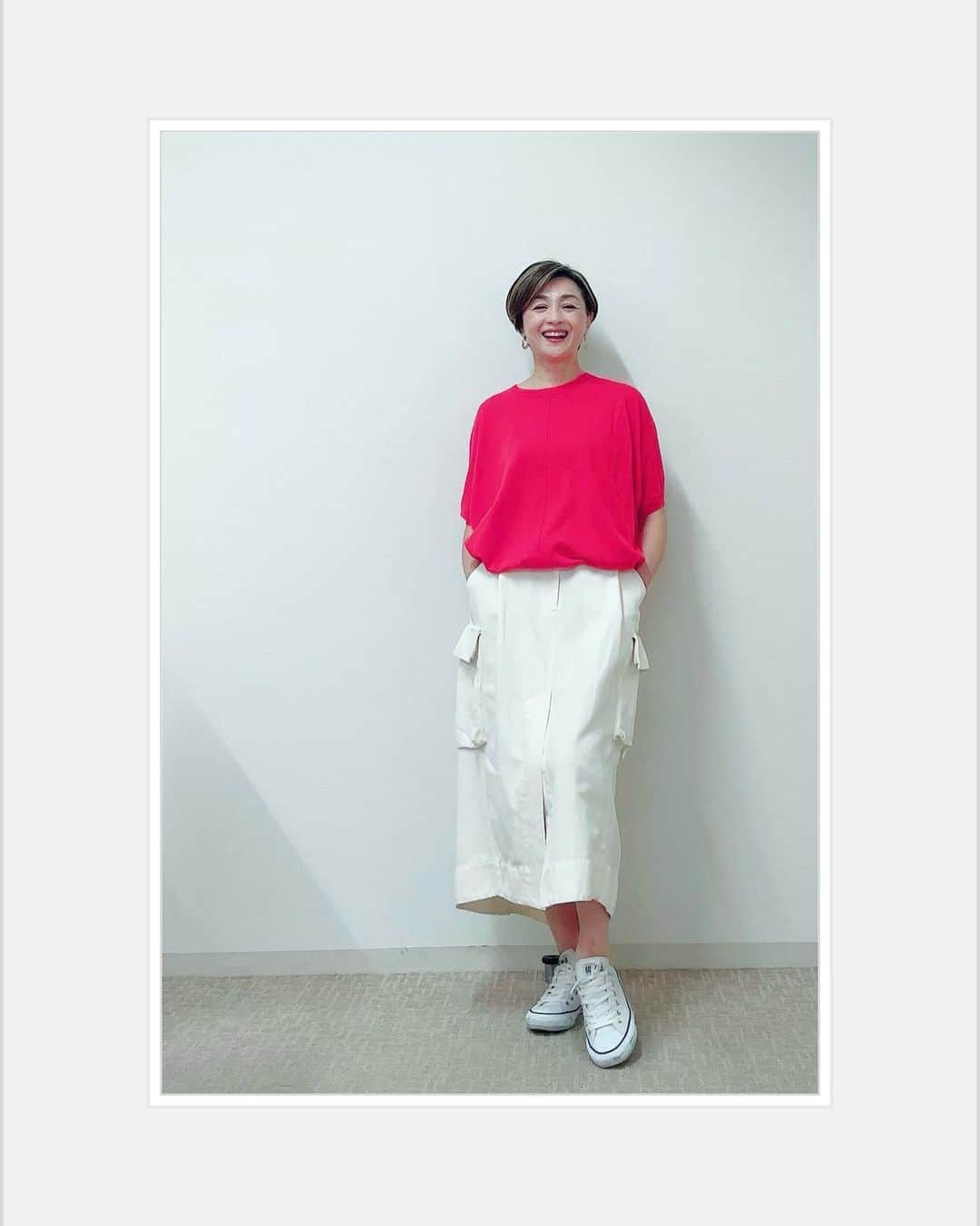 香坂みゆきさんのインスタグラム写真 - (香坂みゆきInstagram)「今日のお衣装 元気カラー  #衣装  #ビタミンカラー  #❤️  @kaneman_harriss_insta  @rappeler_official」5月23日 9時07分 - miyuky__way