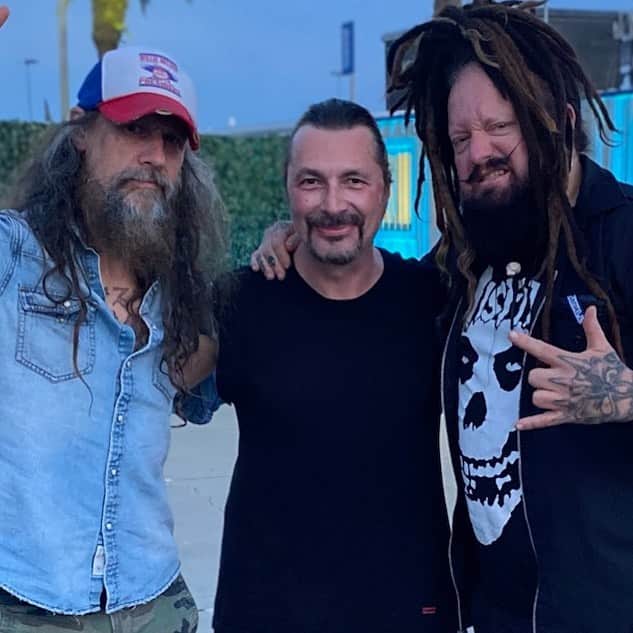 ロブ・ゾンビのインスタグラム：「3 From Hell backstage at Welcome to Rockville ☠️ Zombie, Tempesta & Riggs. ☠️ First time in over 20 years this trio has been together. #robzombie #riggs #johntempesta #hellbillydeluxe」