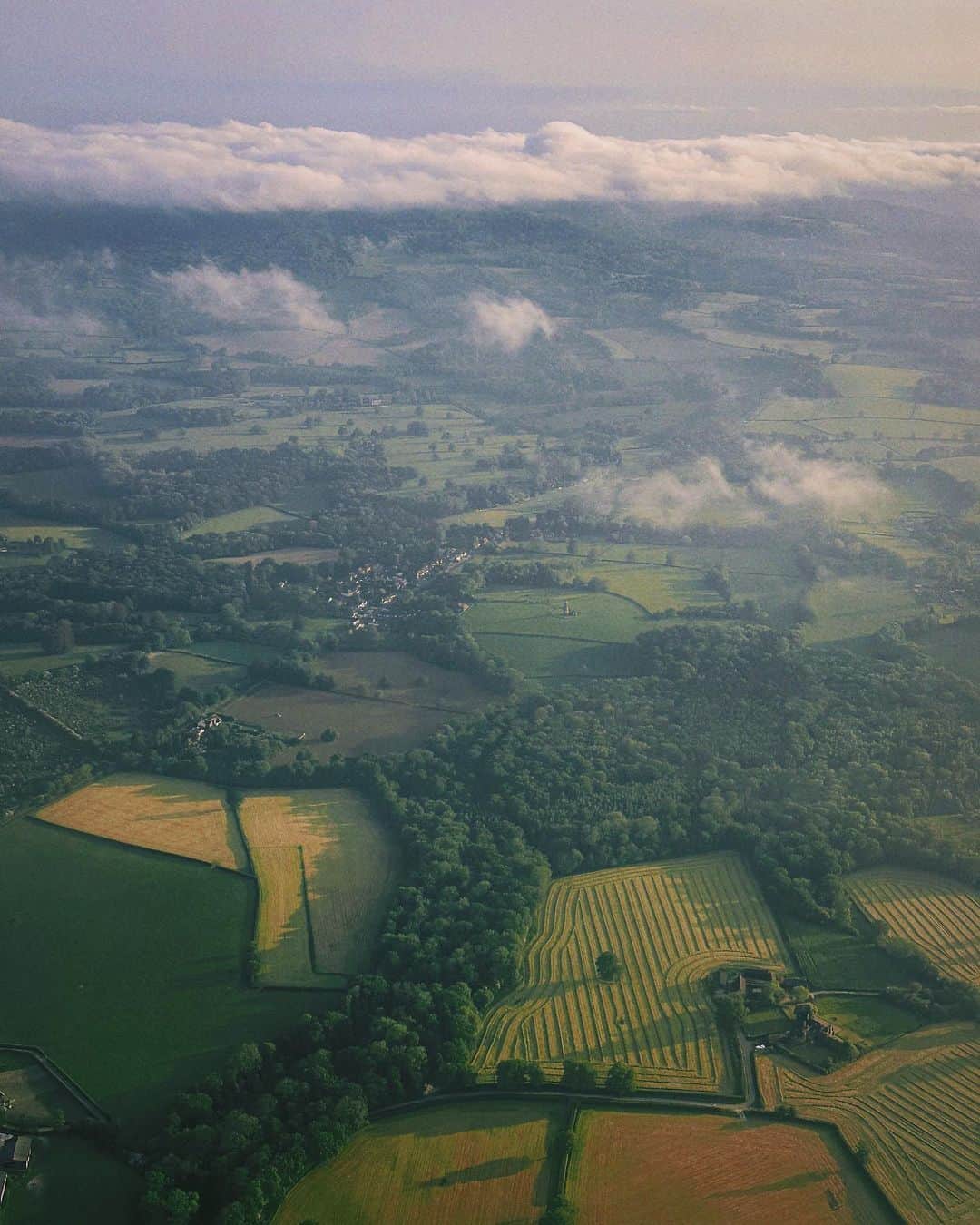 リウ・ウェンのインスタグラム：「#WenInFlight」