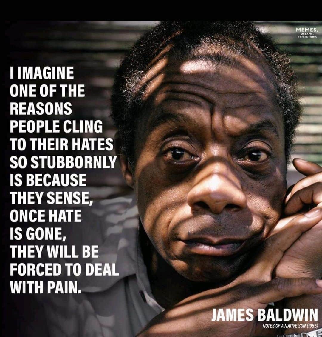 カリスマ・カーペンターのインスタグラム：「James Baldwin is a legend and I am disgusted to see his books being banned in Florida.  Education is a space where lively and thought-provoking discourse is intended to expand minds and learn from others. Without diversity of thought and true intellectual works like James’ …we are certainly doomed. Doomed to dead end jobs, less artistry and inspiration. -And who may I ask benefits from uneducated masses? Who benefits from low wage jobs? Ignorance? ….  Banning books, denying children the greats is pure, unadulterated fascism. Right here in America. -Deplorable!   James Baldwin Quotes:   You think your pain and your heartbreak are unprecedented in the history of the world, but then you read.” - Baldwin speaking to LIFE magazine in 1963 .  There are so many ways of being despicable it quite makes one’s head spin. But the way to be really despicable is to be contemptuous of other people’s pain.” – Giovanni's Room .  “If one really wishes to know how justice is administered in a country, one does not question the policemen, the lawyers, the judges, or the protected members of the middle class. One goes to the unprotected – those, precisely, who need the law’s protection most! – and listens to their testimony.” – No Name on the Street .  “Neither love nor terror makes one blind: indifference makes one blind.” – If Beale Street Could Talk .  It is certain, in any case, that ignorance, allied with power, is the most ferocious enemy justice can have. James Baldwin . I love America more than any other country in this world, and, exactly for this reason, I insist on the right to criticize her perpetually. James Baldwin .  The paradox of education is precisely this - that as one begins to become conscious one begins to examine the society in which he is being educated. James Baldwin .  Anyone who has ever struggled with poverty knows how extremely expensive it is to be poor. James Baldwin .  Education is indoctrination if you're white - subjugation if you're black. James Baldwin .  We can disagree and still love each other unless your disagreement is rooted in my oppression and denial of my humanity and right to exist.” — James Baldwin」