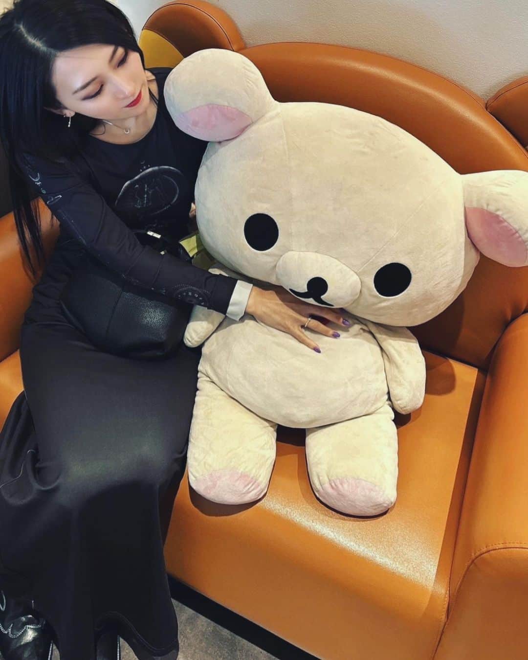 Lunaのインスタグラム：「🧸🤍🫶  #バーレスク東京」