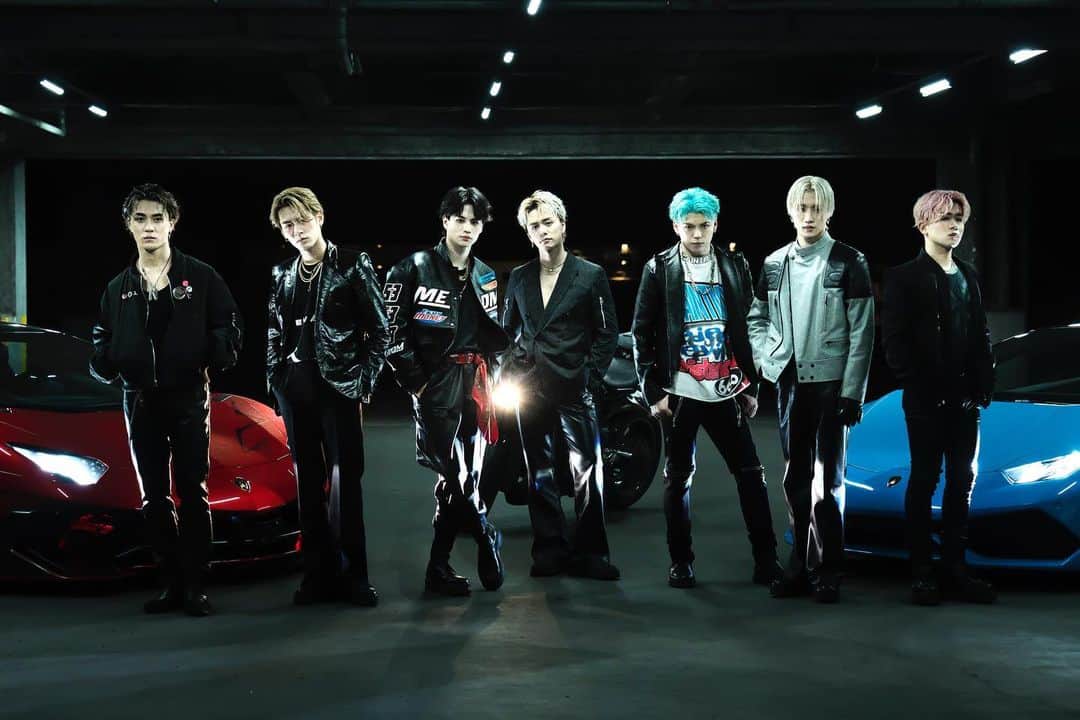 月刊EXILEのインスタグラム：「EXILE TRIBE MAGAZINEを更新！  EXILE TRIBE MAGAZINEにて、BALLISTIK BOYZが5月31日にリリースするシングル「Ding Ding Dong」Music Video撮影に密着した写真を公開📸現在公開中のMusic Videoと併せてチェックしてください💥  #EXILETRIBEMAGAZINE #BALLISTIKBOYZ #DingDingDong  ※記事の一部は会員登録なしでもご覧いただけます。」