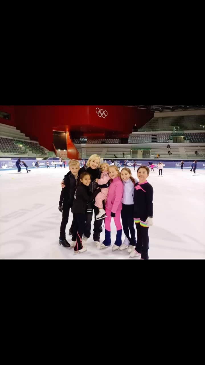 アリオナ・サフチェンコのインスタグラム：「grazie mille per l’incredibile tempo trascorso nella tua squadra, guardando avanti per il futuro ♥️♥️♥️」