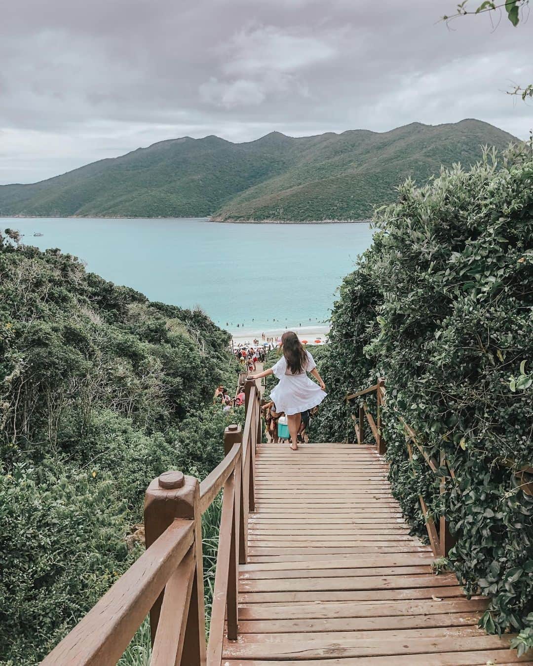 デルタ航空のインスタグラム：「Who wouldn't want to wake up to views like this?  Photo: @laizahill」