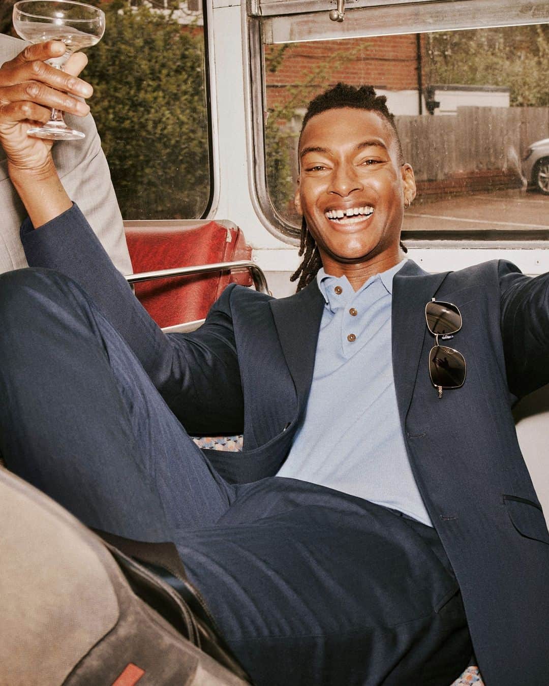 Ted Bakerのインスタグラム：「RSVP to the most stylish summer yet. #TedBaker #MakeItAMoment」
