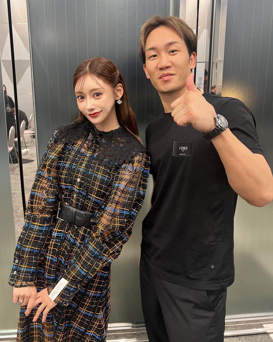 明日花キララのインスタグラム：「強い男たち💪🏻」