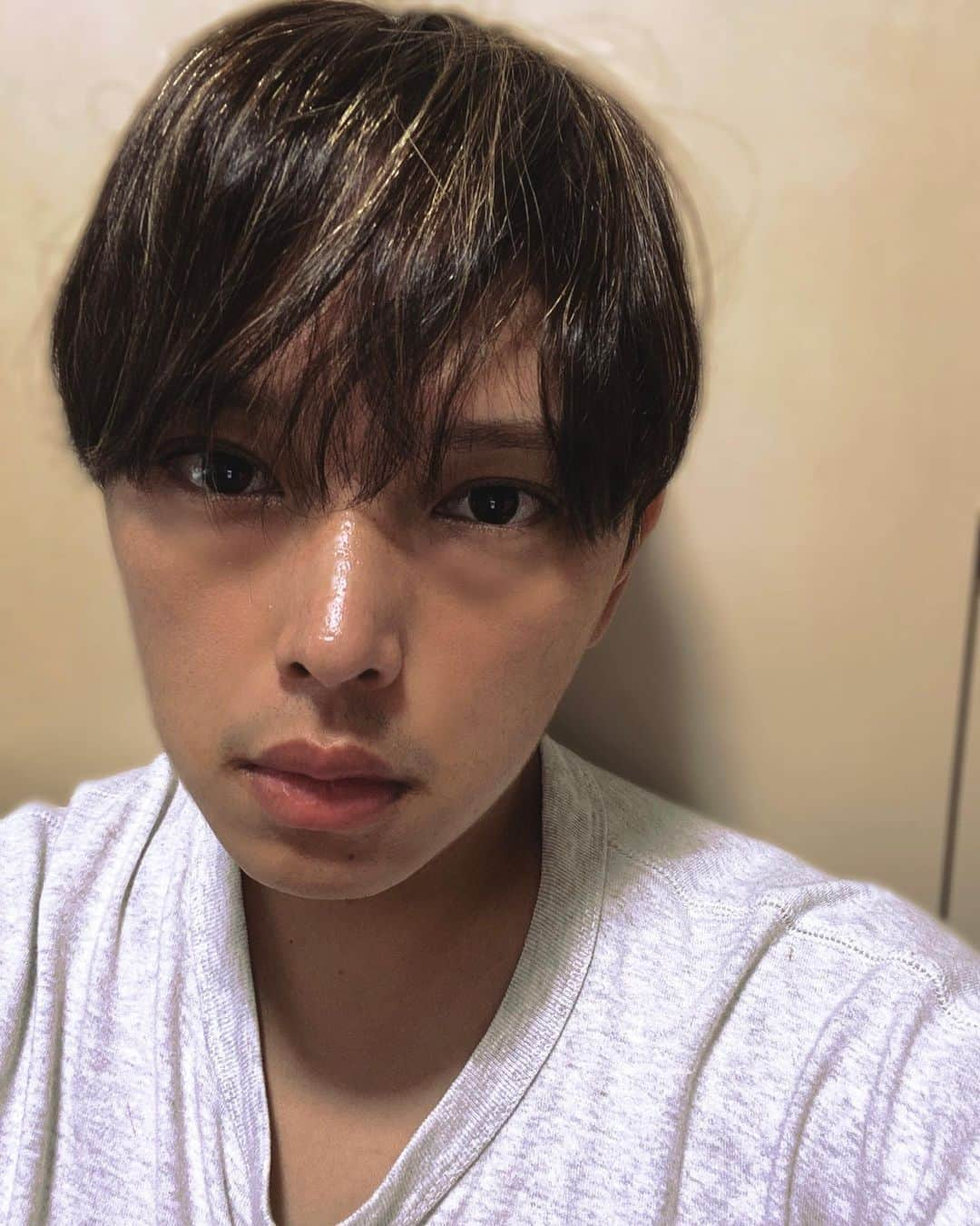 小谷昌太郎のインスタグラム：「日焼けやばいかもしれへん #だいえっと #だいえっと仲間募集中 #だいえったーさんと繋がりたい #だいえっと記録 #ダイエット #ダイエット日記 #ダイエットアカウント #ダイエット部 #diet #ダイエット #公開ダイエット #インスタダイエット #レコーディングダイエット #ダイエット仲間募集 #ダイエット日記 #ダイエット垢 #低カロリー #ダイエット記録 #ダイエット仲間と繋がりたい #ダイエット初心者 #宅トレ #ダイエット記録アカウント」