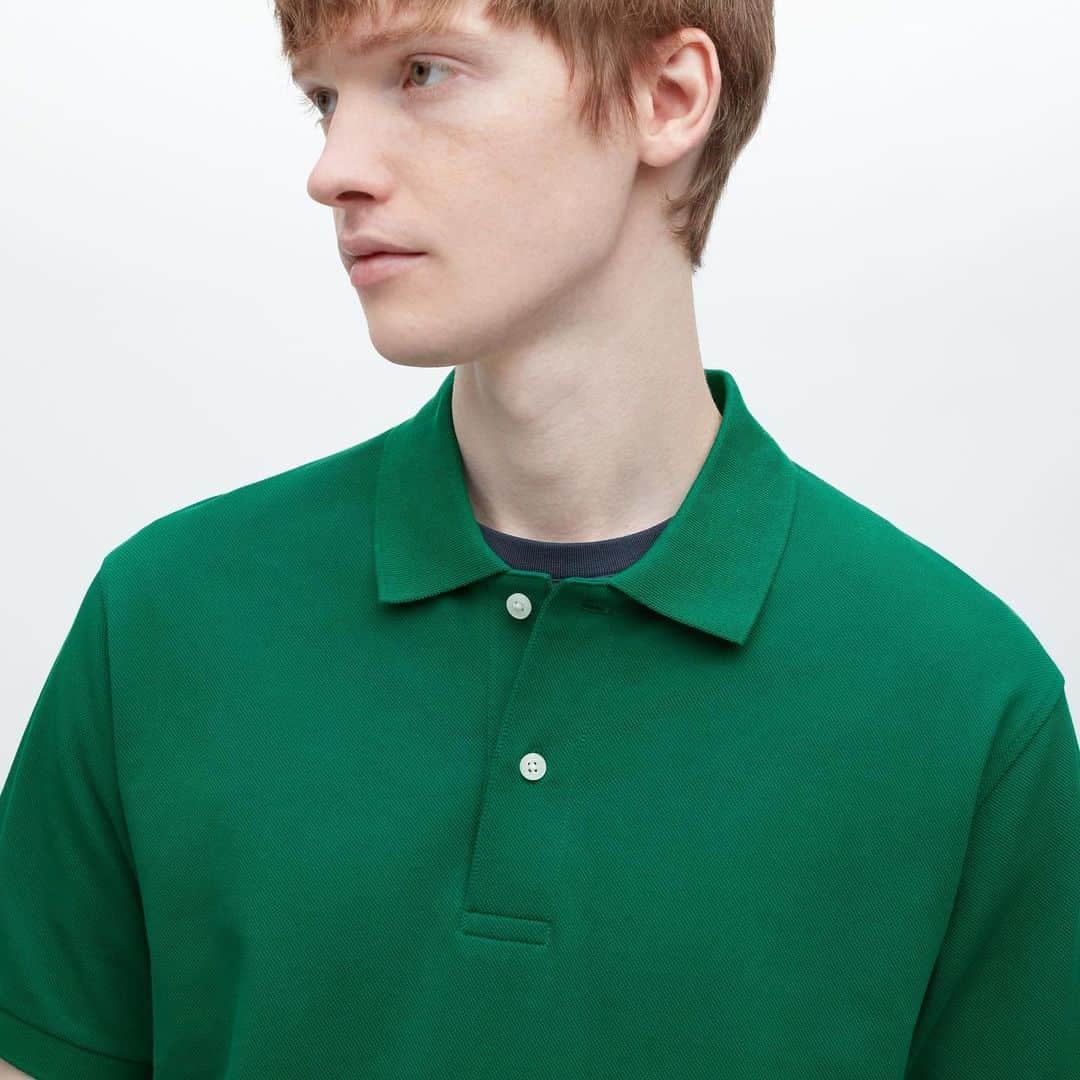 ユニクロさんのインスタグラム写真 - (ユニクロInstagram)「Made from a light and smooth blend of cotton and recycled polyester, our Dry Pique Polos for men come in both basic and vivid color - they'll make you so happy you'd want to get them all.  455388 Dry Pique Short-Sleeve Polo Shirt  #Uniqlo #LifeWear #uniqlopolos #poloshirt  *The product availability differs among regions. Please check your regional account or website.」5月23日 17時59分 - uniqlo