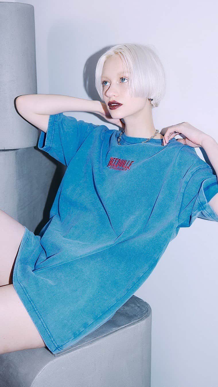 ENVYMのインスタグラム：「【𝙏𝙚𝙚 𝙘𝙤𝙡𝙡𝙚𝙘𝙩𝙞𝙤𝙣🔥】 ⁡ ⁡ 人気のTシャツたちをご紹介✨ タグ付けしてあるのでチェックしてください☑️ ⁡ プロフTOPのURLからもご覧いただけます🤝🏻 ⁡ ⁡ ——————————— ⁡ ⁡ #envym #2023ss #summer」