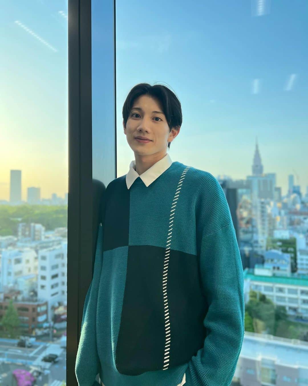 のインスタグラム：「6/2公開「アキはハルとごはんを食べたい」  もうすぐです！  写真はファンクラブ限定取材会&サイン会のときの😊  #赤澤遼太郎　#映画アキハル　#シネマート新宿　#2週間限定公開　#俳優　#いんすたたろう」