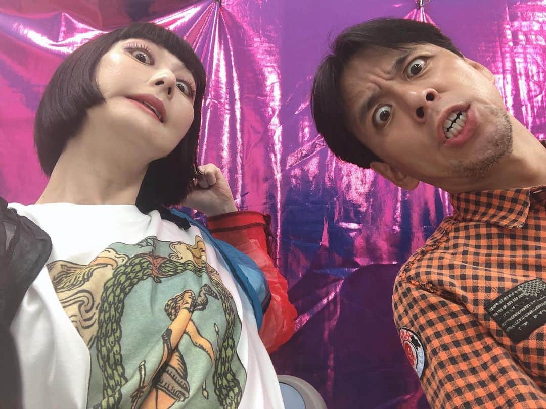 のインスタグラム：「鳥居みゆきの清き汚い世界「生配信＃15」  5月23日(火)19時からスタート。  ゲストは藤井ペイジさん  配信URLはこちらです。 https://vimeo.com/event/3431563」