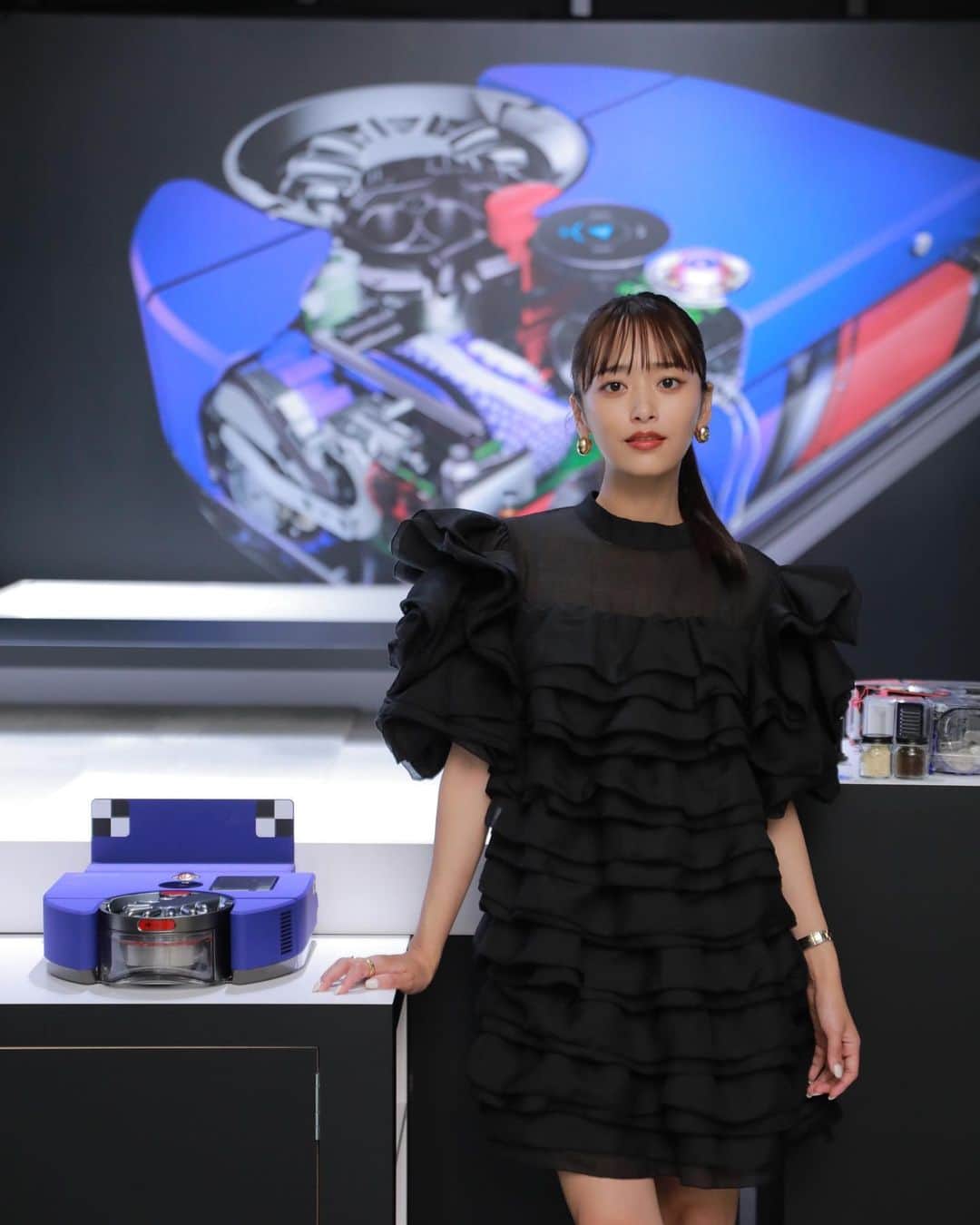 近藤千尋のインスタグラム：「DYSON JAPAN 25th Anniversary  Preview Event@JING 🫶🏻💓  ダイソンの最新テクノロジーが いち早く体験できるポップアップイベント❗️  Dyson Launch Pad  ダイソンの出発点に 一足先に参加してきました🥹💓  製品の研究開発過程も知れたり 楽しい体験でした😘🤍  皆さんも原宿にぜひ 遊びに行ってみてね🫡🤍  詳細です⬇️  【日時】5月24日(水) - 5月28日(日)  11:00am -20:30 【会場】原宿ジング (jing) 東京都渋谷区神宮前6丁目35-6 ●入場 : 入場無料 / 一部予約制  @dyson_jp @dysonhair_jp  #dysonlaunchpad #Dyson360VisNav  #ロボット掃除機 #DysonZone #pr」
