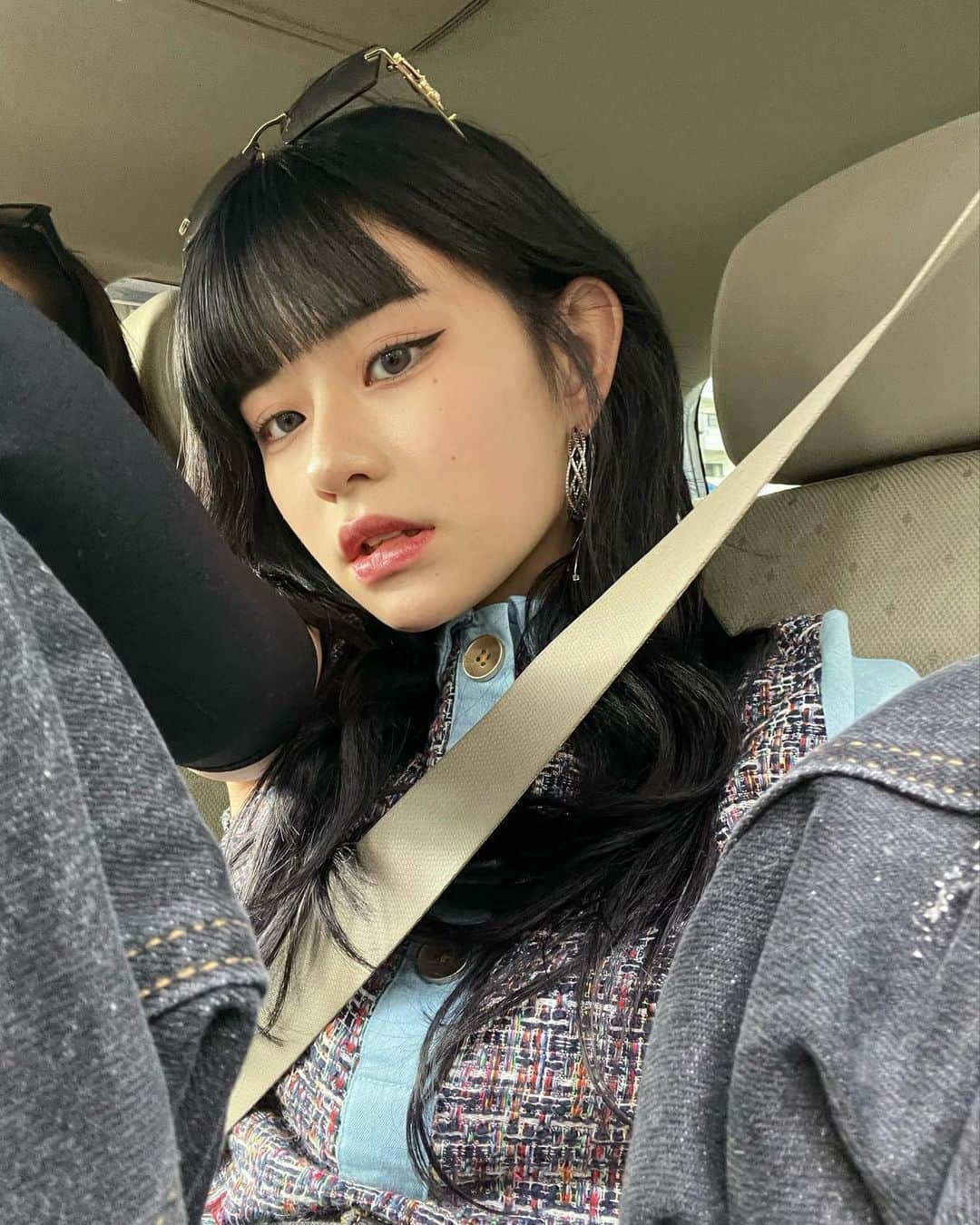 かれんのインスタグラム：「･ 我らがひな様に感謝 ･  #selfie」