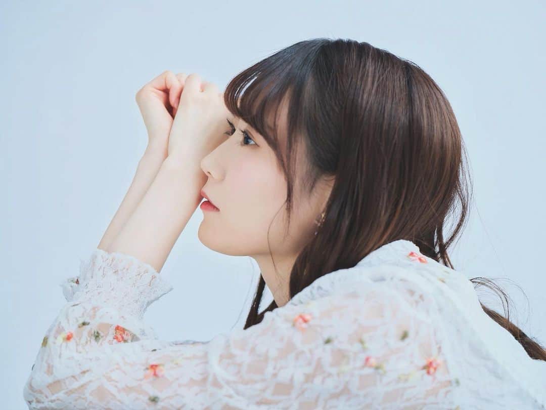 のインスタグラム：「. . 本日発売の雑誌「Ray」さんに掲載させていただいてます📚 . . ご協力してくださった皆さん ありがとうございました😭✨ . . #ray #ミシックヒーローズ」