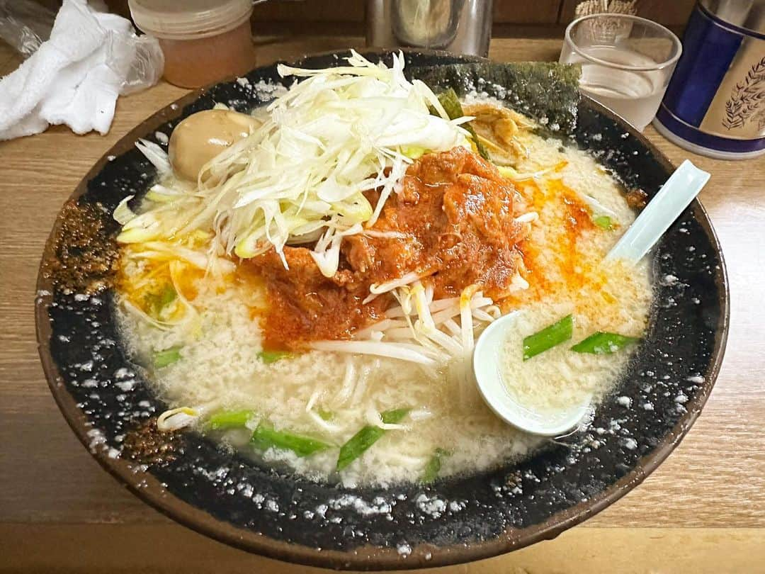 島袋さんさんのインスタグラム写真 - (島袋さんInstagram)「毎日ラーメン食ってる」5月23日 20時33分 - agovukuro