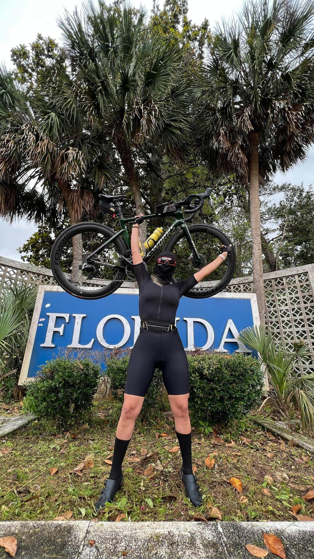 ベロニカ・ベガのインスタグラム：「In January 2022, I began to curate what would become my greatest accomplishment to date. As many of you already know, I’ve cycled from Atlanta to Miami on 2 occasions but as I understood all the change it could manifest in anyone that encountered it, I was left with the urge to make the ride something that can continue to give back.  On Sunday May 13th 2023, after a year and a half of constant work with @experience818events on our nonprofit  @officiala2mia to benefit mental health and talking to what felt like a zillion people to make a 17-day 2-state cycling journey possible, myself and 9 other ambitious humans crossed the finish line in Miami after cycling 777 miles from Atlanta, Georgia. Through many fall and injuries, rain and extreme heat, debilitating emotions and uplifting encouragement, each person on our trip prevailed and now embody stories that words could never fully describe and experienced places you can only see to feel. They rode through locations and learned lessons that only a bike can gift to you all while raising over $10K to aid families struggling with mental health.   We were taken in by many churches, schools and community centers along the way. We were supported by amazing people who understood our vision and wanted to add their imprint to The Journey 2 Purpose.  I know I’m not just speaking for myself when I say, I am beyond grateful to each and every single individual that made this ride possible. Thank you for believing in us. Thank you for believing in me and my idea.   Thank you to our wonderful sponsors  @305givesback @mackcycleandfitness @monsterproducts @intelligentchange @shoegallery @primetimesportwear  @vam2.8 @getrefreshed1 @sergioj112ent @oakley @ritzcarltonkeybiscayne @clutchbicycleshop @azteccycles @rar.atlanta  Thank you to all of our participants for taking a chance on yourself. When the going got tough, you were able to hit that next gear and experience personal elevation.  Until one takes a leap of faith beyond fear, the most magical gifts in life are not revealed.」