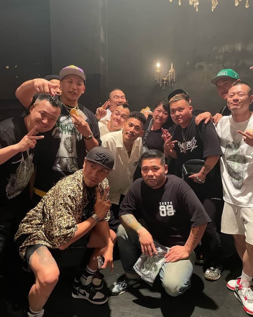 輪入道のインスタグラム：「5/21  9SARI OFFICE 9th ANNIVERSARY Let's roll thick @渋谷 HARLEM  梵頭さんとの「モノクロの街」を初めてLIVEで披露出来て感無量でした。 有難う御座いました。  9周年おめでとうございます⛓」