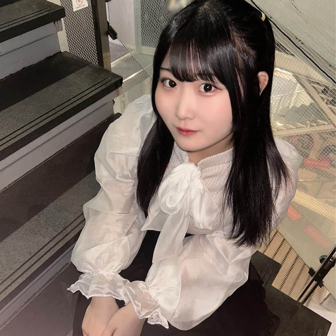 桃瀬ひよりさんのインスタグラム写真 - (桃瀬ひよりInstagram)「‪‪一緒に過ごそ〜〜  #名古屋 #アイドル #idol #fjk #jk  #jkブランド #jkの素敵な思い出 #女子高生 #高校生女子 #おーつー #O2 #緑色担当 #ハーフツイン #他撮り #フラッシュ #likeforlikes  #likeforfollow  #like4likes  #like #followforfollowback  #follow  #follow4followback  #いいね返し #コメント返し」5月23日 20時57分 - o2_hiyori