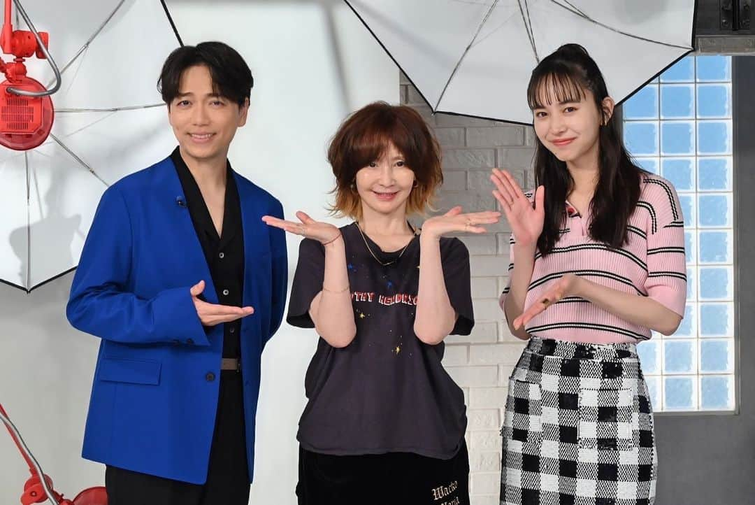 日本テレビ「おしゃれイズム」さんのインスタグラム写真 - (日本テレビ「おしゃれイズム」Instagram)「ゲストに #YOU さんを お迎えした #おしゃれクリップ いかがだったでしょうか？🙌  知られざるプライベートを見せていただきいつものYOUさんも少し違った見え方がしたのではと思います☺️ 息子さんへの直撃インタビューは自然体で2人のおうち時間を覗き見しているような感覚でした🥰  そしてMCとの楽しい掛け合い‼️ たじたじになる様子も面白く、、育さんゲストで1時間半スペシャルやりましょう✨とYOUさん（笑） いつの日か実現することを待っていま〜す❣️  見逃した方、もう一度見たい方はぜひTVer、huluでご覧ください！  #山崎育三郎 #井桁弘恵 #佐倉綾音」5月23日 21時26分 - oshare_clip_ntv