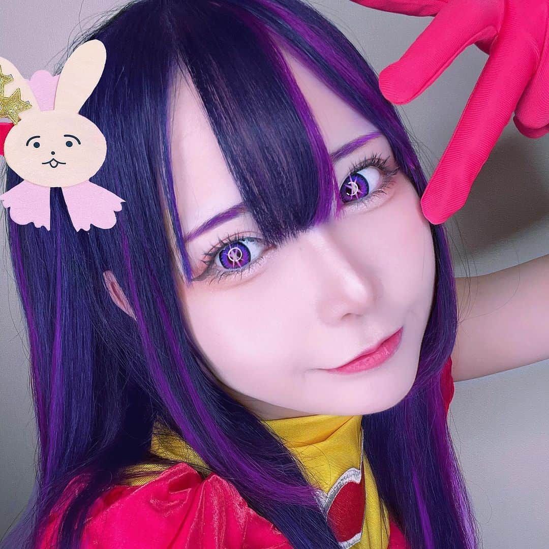 ねおきまこのインスタグラム：「最強で究極のアイドル？  . . .  #推しの子 #星野アイ #コスプレ女子 #アニメコスプレ」