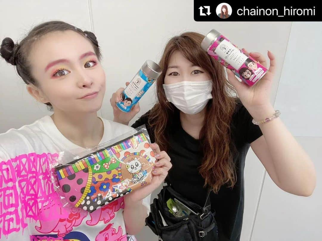 misoNosukeさんのインスタグラム写真 - (misoNosukeInstagram)「. . 抱社長にお世話になっているから 特別に友情出演したのに！？  結局ご馳走になってしまったので 申し訳なさすぎましたが…  ↓  #Repost @yanmatsu9981 with @use.repost  《　miso活　》  misonoさんが 抱さんの会社内で社員に向けて 生配信で対談されるとの事で 同行させて頂きました！  #素敵なご縁  #またまた時差投稿（笑）　 #広すぎる会社に圧倒されました #超一流企業   保護犬猫のお話を含め misonoさんや抱さんの それぞれのお話など 大変勉強になりました。  #子供食堂＆子供宅食 #保護犬猫 #福祉の施設 #応援　 　 対談の後に 春蘭門で美味しすぎる高級中華を 堪能させて頂きました♪ 抱さんご馳走様でした😋  #高級中華  #超美味  #春蘭門  #ホテル阪急インターナショナル   いつもありがとうございます😊  @k.chuma  @chainon_hiromi」5月23日 21時50分 - misono_koda_official