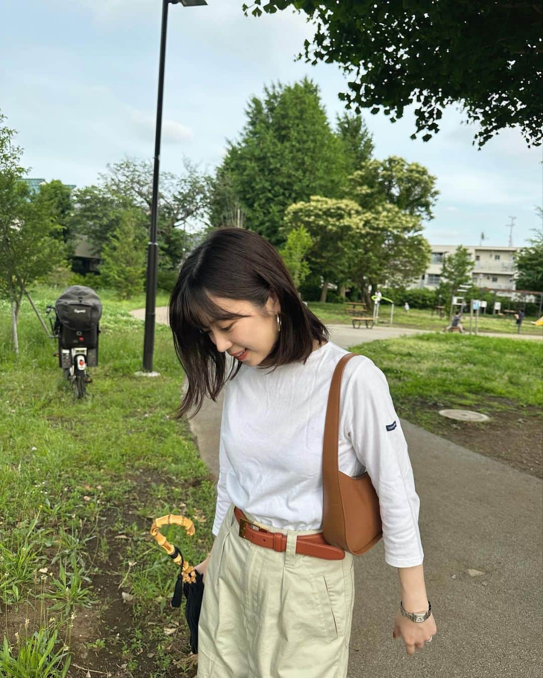 mizukiさんのインスタグラム写真 - (mizukiInstagram)「コーヒー飲みに行こう、という要望にこの日も優しく着いてきてくれた☕️ ㅤㅤㅤㅤㅤㅤㅤㅤㅤㅤㅤㅤㅤ 生クリームの上に乗っている桜の塩漬けがケーキと合っててすごくおいしかったなぁ🙆‍♀️🍵🌸 ㅤㅤㅤㅤㅤㅤㅤㅤㅤㅤㅤㅤㅤ #東京カフェ#カフェ#想像の雨」5月23日 22時07分 - mizukidrop