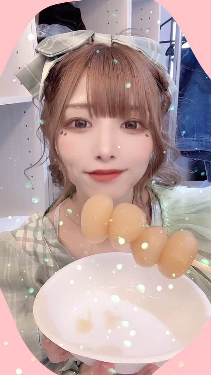 望月みゆのインスタグラム：「たまこんにゃく食べるマン  #玉こんにゃく　#山形 #望月みゆ  #みゆちぃ　#miyuchy #バンもん　#banmon #japanesegirl  #japaneseidol」