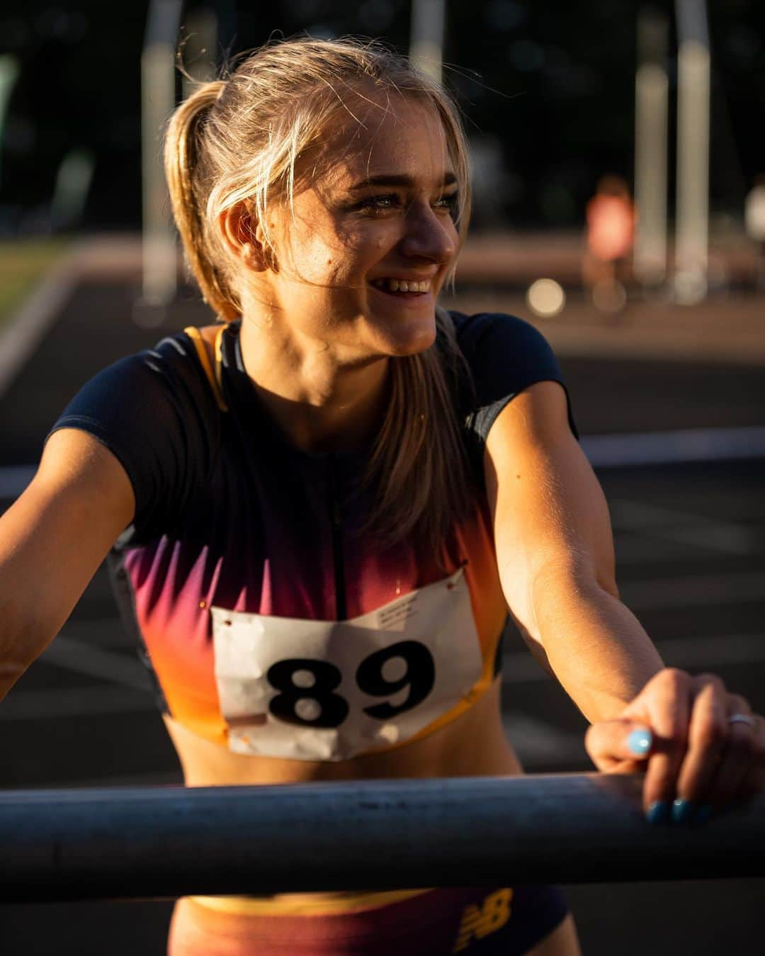 リサンネ・デ・ウィッテのインスタグラム：「Here’s a photo of my last race of 2022, because outdoor season 2023 is about to get going 🥳   📸: @danvernonphoto」