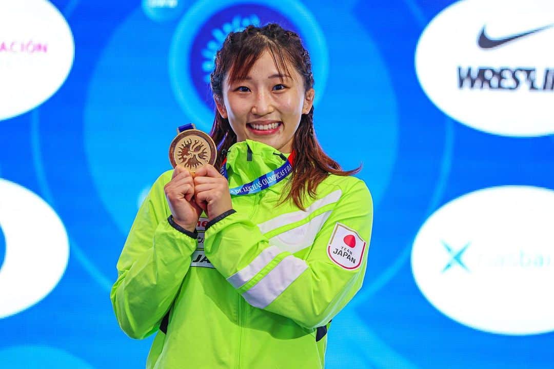 須崎優衣のインスタグラム：「HAPPY WORLD WRESTLING DAY🤼‍♀️❤️‍🔥🥇💪💫」