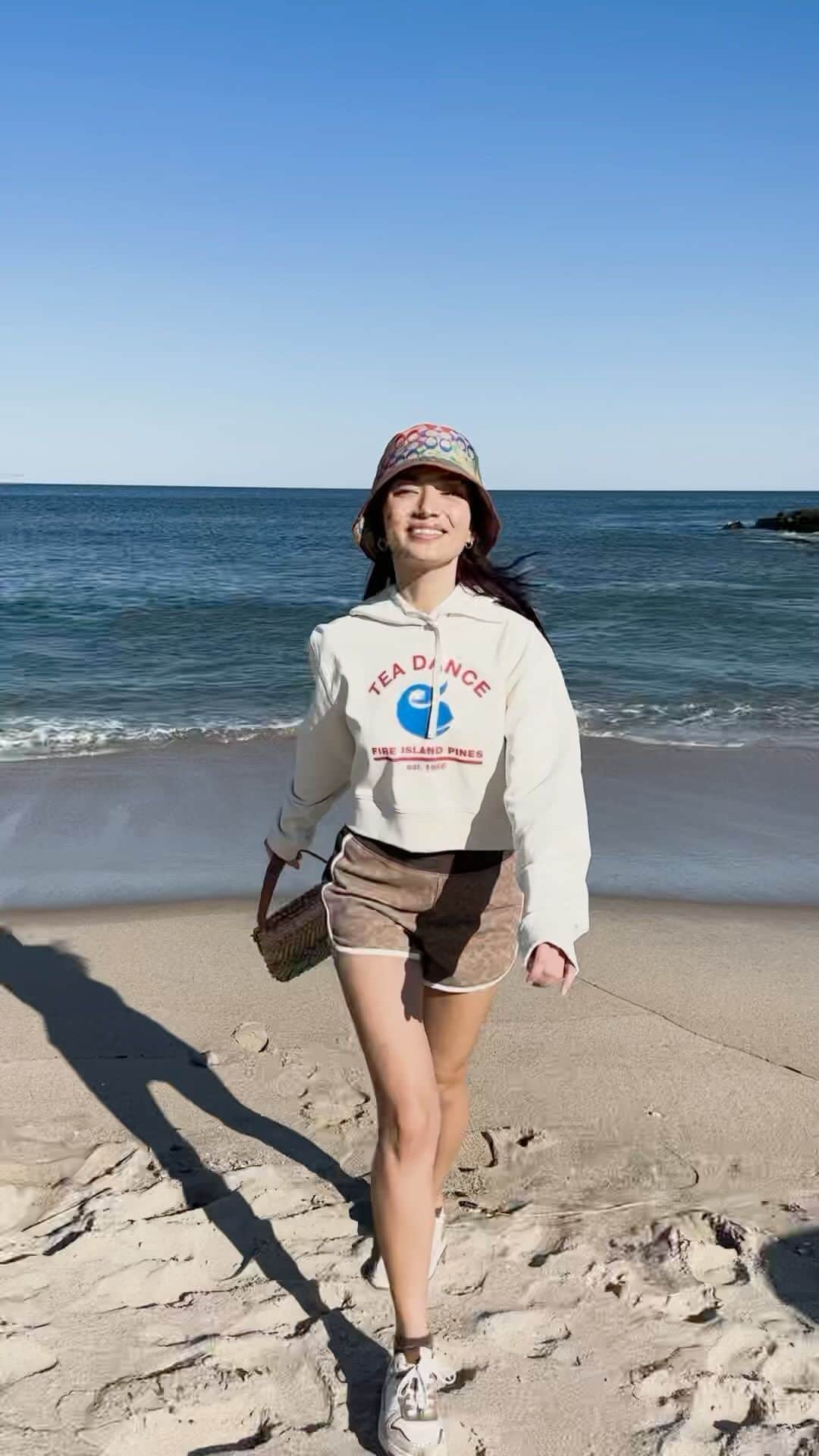 コーチのインスタグラム：「Category is: self-expression. 💖 Tell us about your personal style below.  We’re celebrating LGBTQIA+ communities everywhere, this June and every month. 🫶 This year marks a decade of partnership between the Coach Foundation and the @hetrickmartin Institute, and continuing partnerships with @pointfoundation and @lgbtcenterlink. All three organizations create supportive environments where LGBTQIA+ young people can thrive.  #CoachPride #CoachNY」