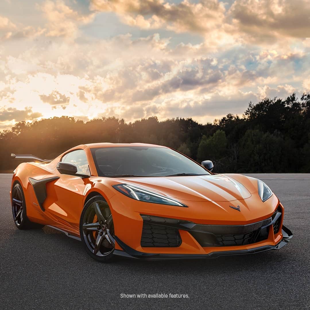 Corvetteのインスタグラム：「If you hear roaring thunder on a clear day, watch out. The #Z06 is coming. #Corvette」